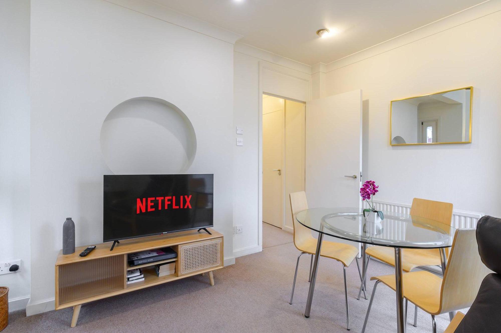 The Aristocrat - Fitzrovia - By Frankie Says Apartment London Ngoại thất bức ảnh